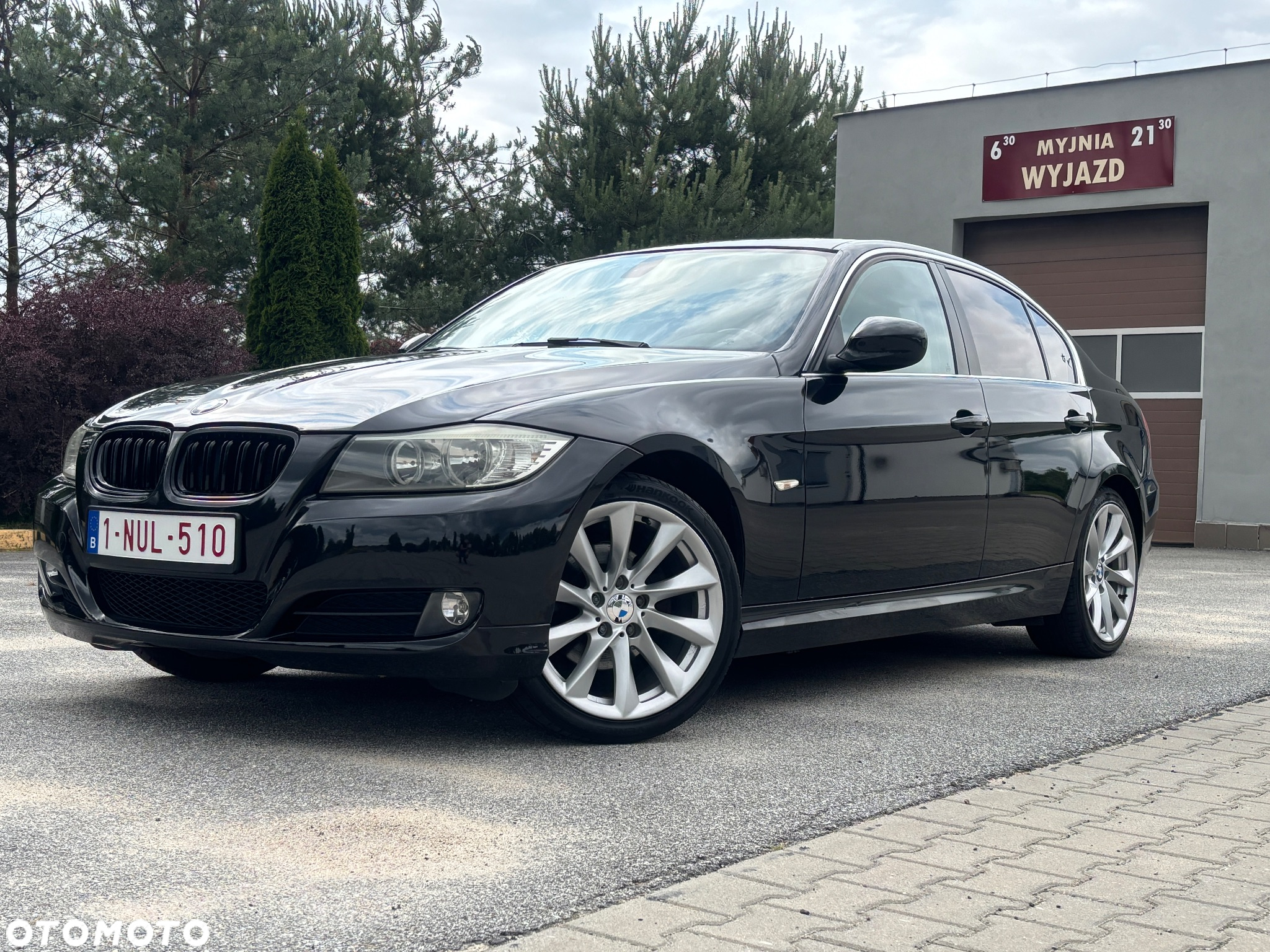 BMW Seria 3 318d - 36