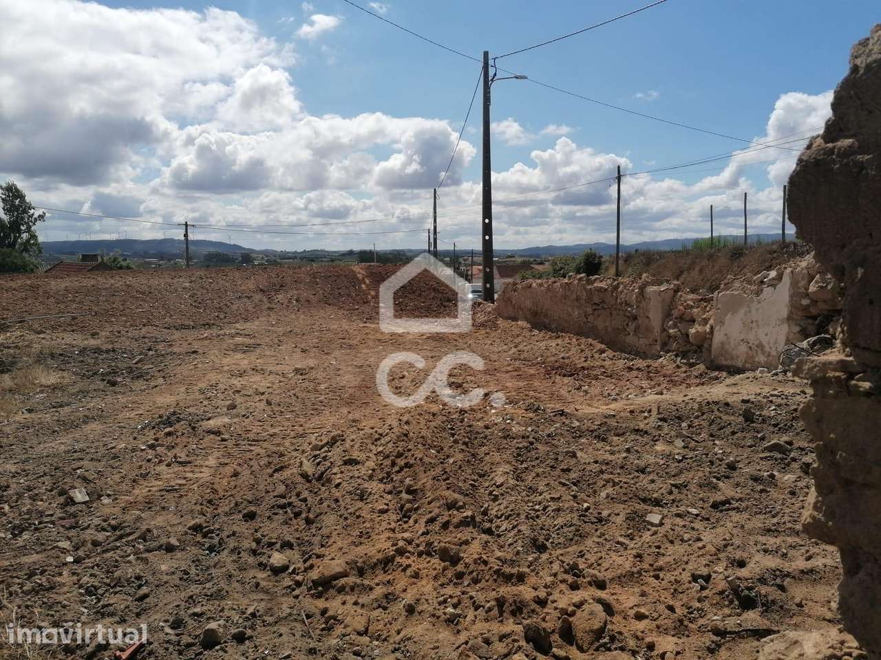Terreno Urbano de 687 m² - Grande imagem: 4/7