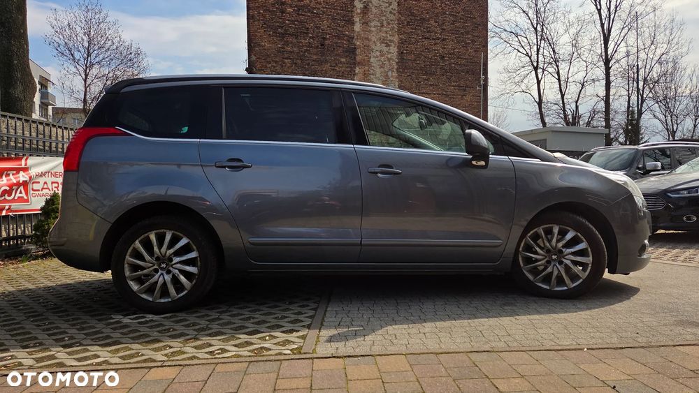 Peugeot 5008 HDI FAP 150 Allure - 26