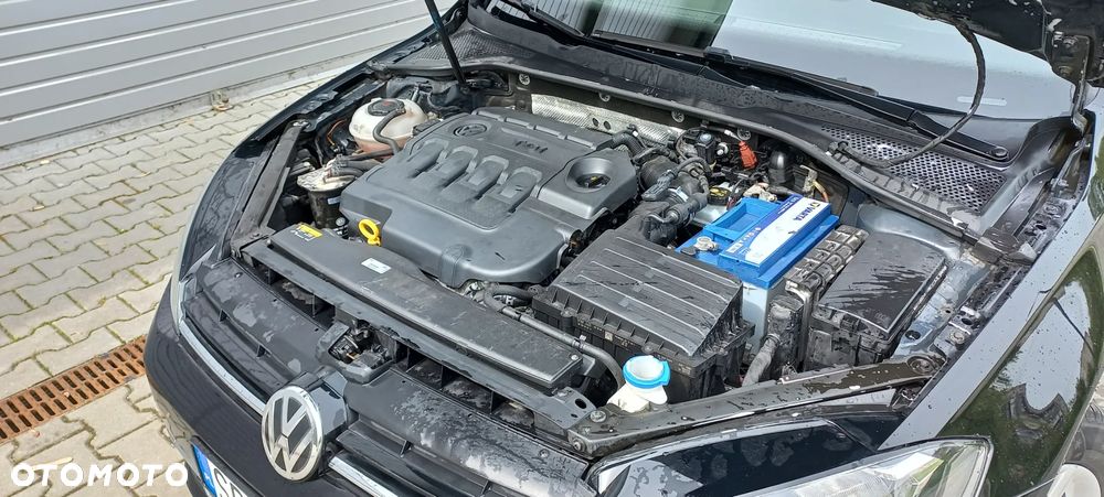 Volkswagen Golf 1.6 TDI DSG Sound - 9