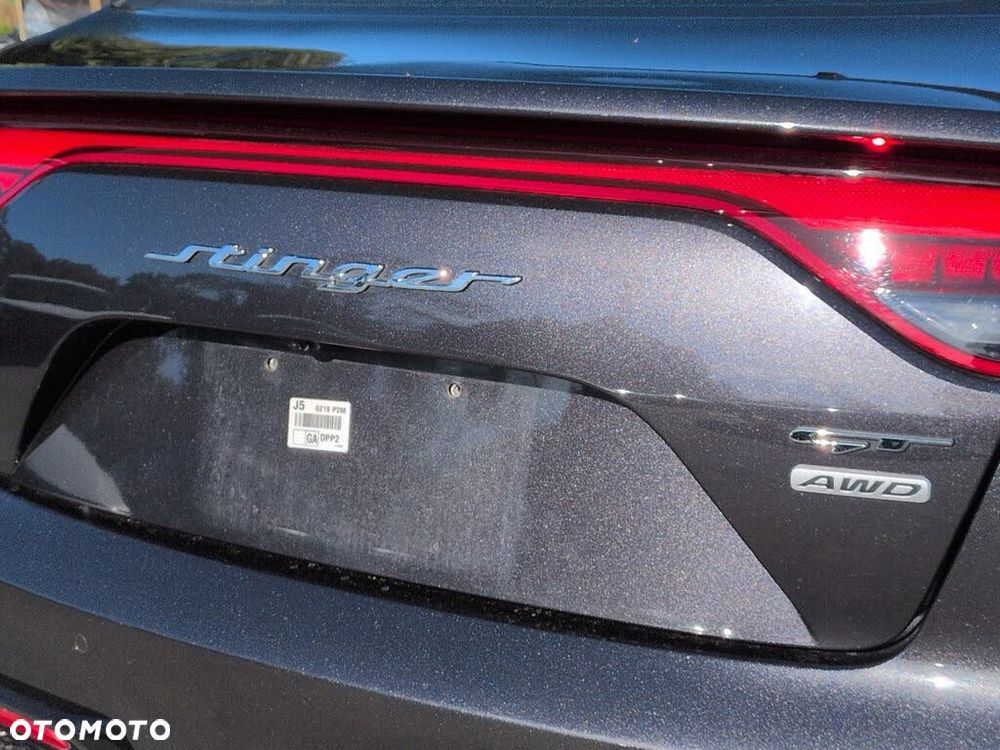 Kia Stinger 3.3 T-GDI V6 GT AWD - 11