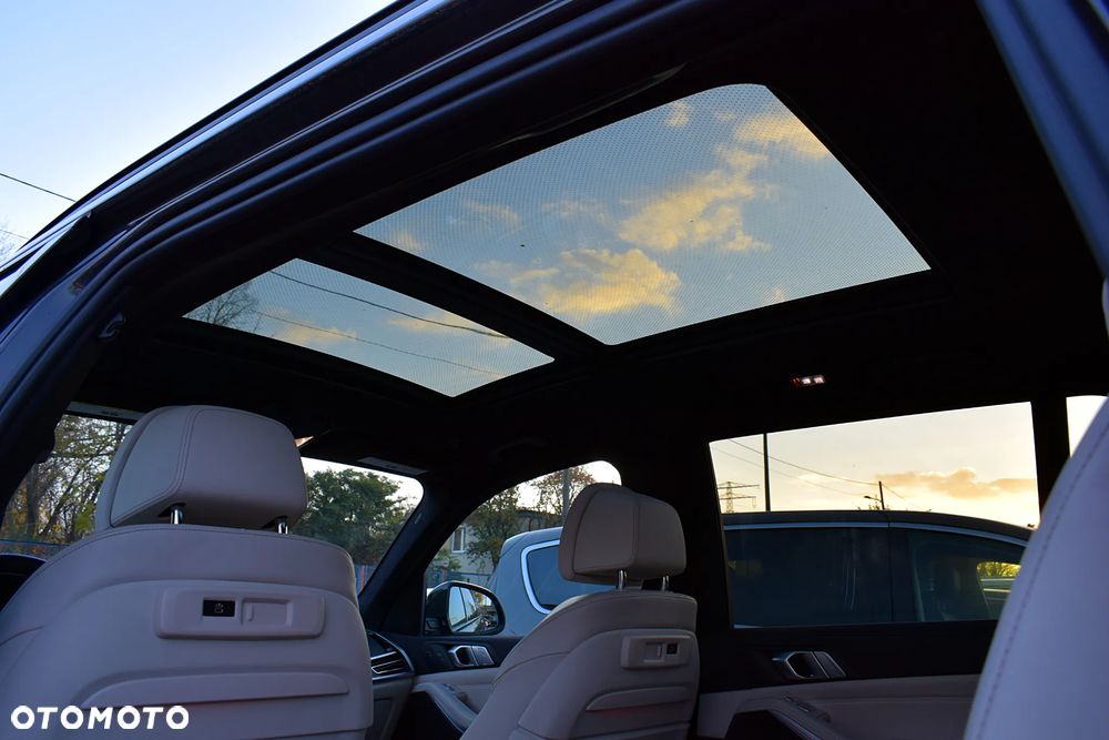 BMW X7 xDrive40i sport - 23