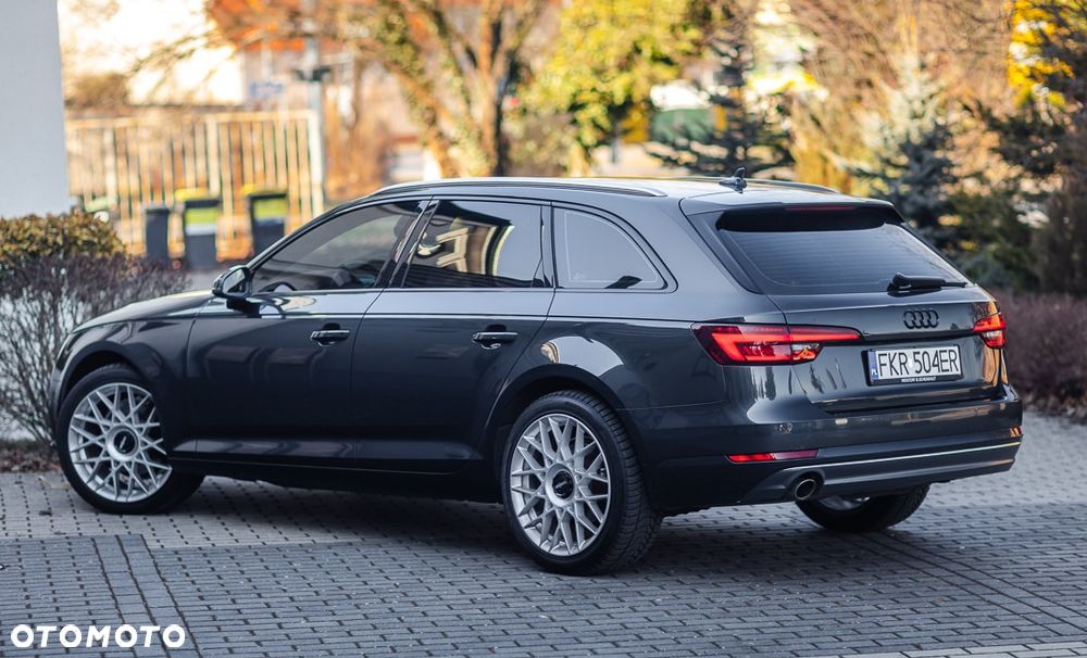 Audi A4 Avant 2.0 TDI S tronic - 15