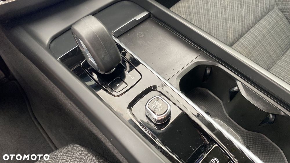 Volvo XC 60 B4 B Core - 20