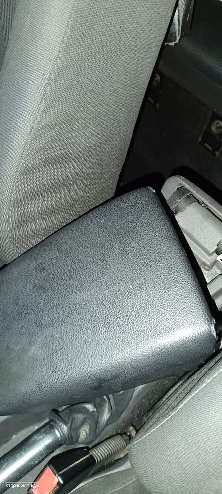 Ford Focus 1.6 TDCi Sport - 12