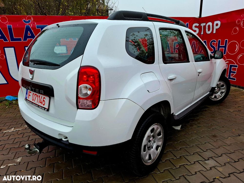 Dacia Duster 1.6 16V 105 4x2 Laureate - 4