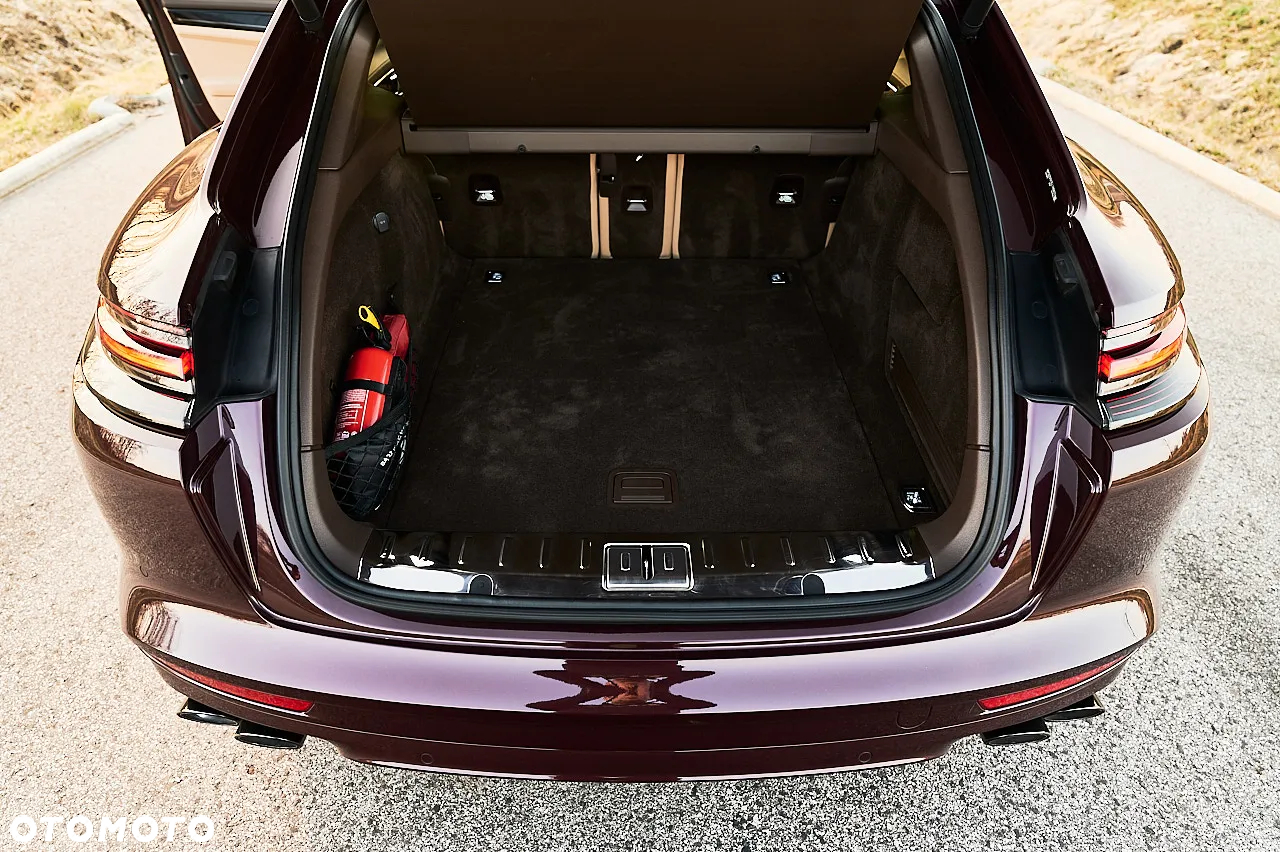 Porsche Panamera - 14