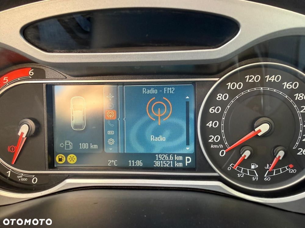 Ford Mondeo 2.0 TDCi Ambiente - 21