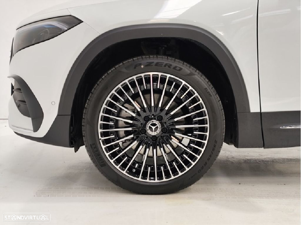 Mercedes-Benz EQB 250 AMG Line - 5