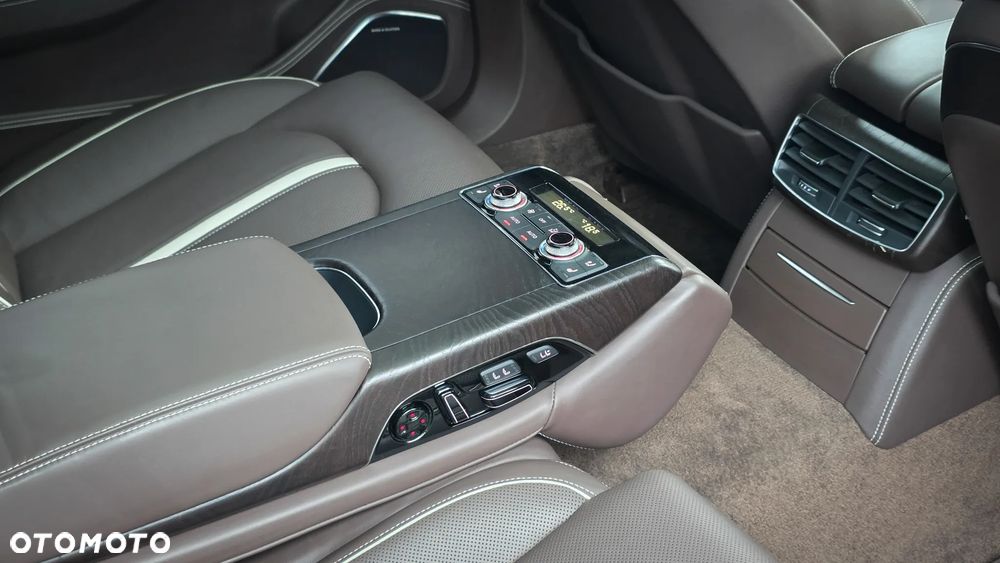 Audi A8 3.0 TDI L Quattro - 24