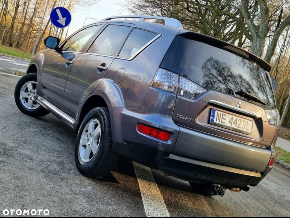 Mitsubishi Outlander 2.0 Intense + 2WD CVT - 15