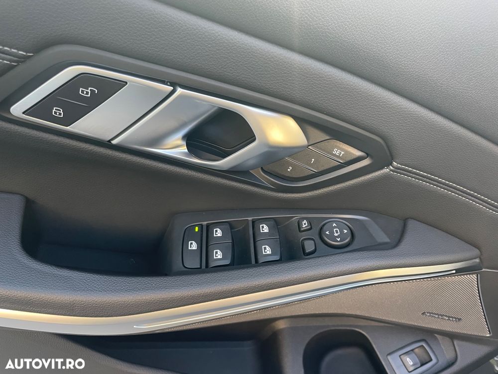 BMW M3 M340i xDrive AT MHEV - 19
