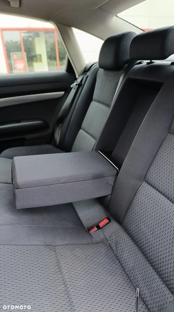 Audi A6 Limousine 2.4 - 14