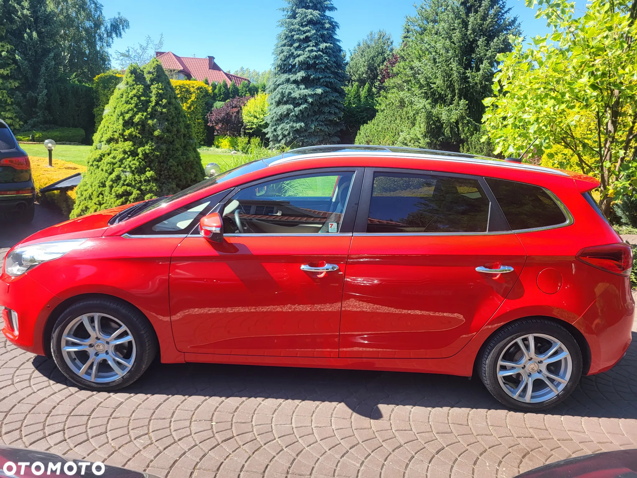 Kia Carens 1.7 CRDi Vision - 13