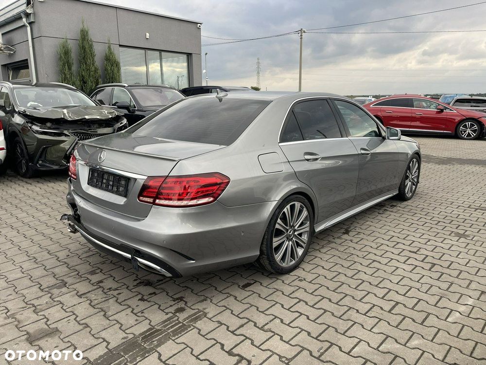 Mercedes-Benz Klasa E 250 CDI 4Matic 7G-TRONIC Avantgarde - 2
