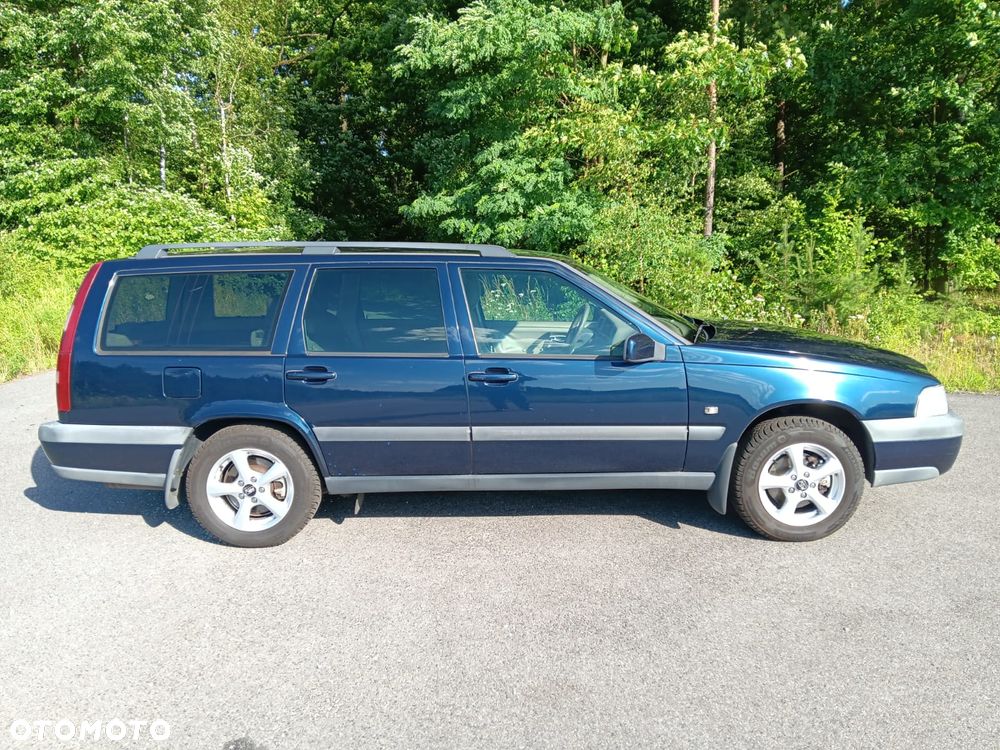 Volvo V70 2.4 AWD - 4