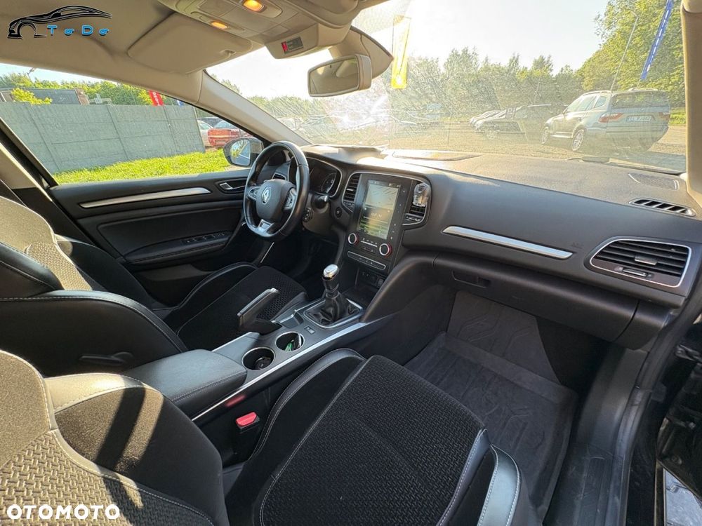Renault Megane ENERGY TCe 130 Start & Stop Paris - 33