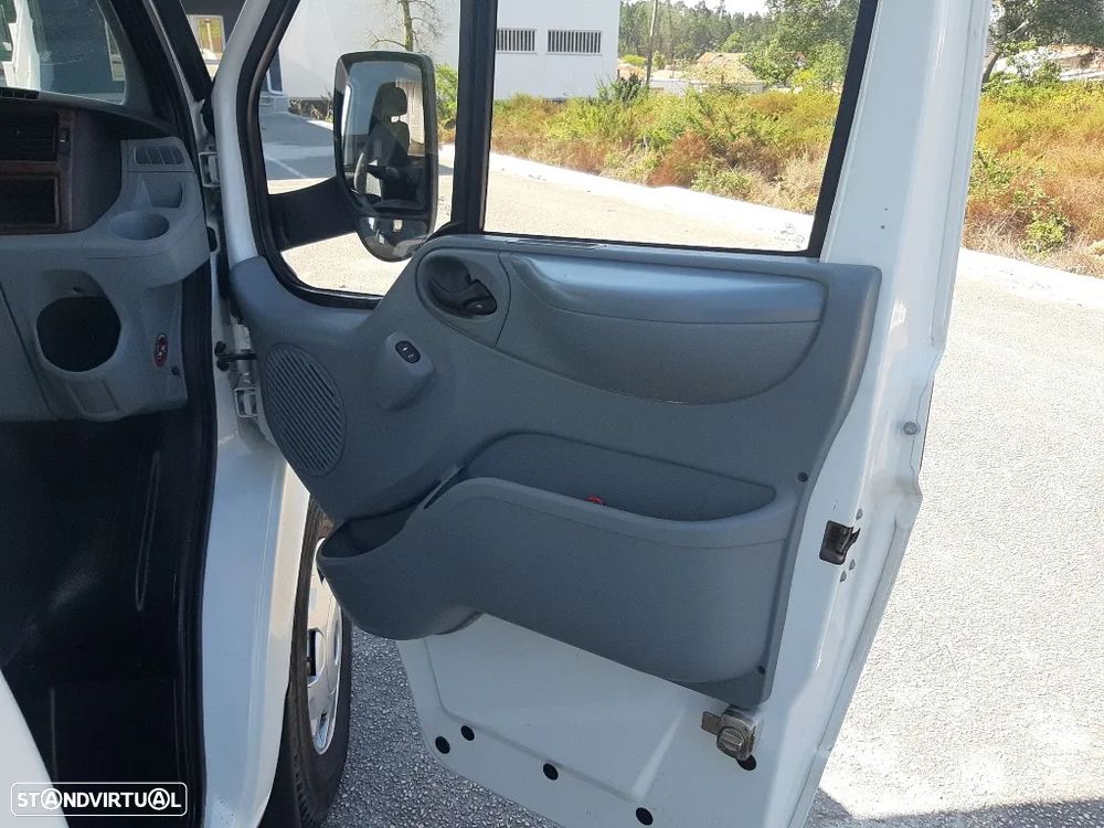 Ford Transit 2.2 TDCI - ROLLER TEAM ZEFIRO 291 TL - 4 LUGARES - 6 DORMIDAS - 50