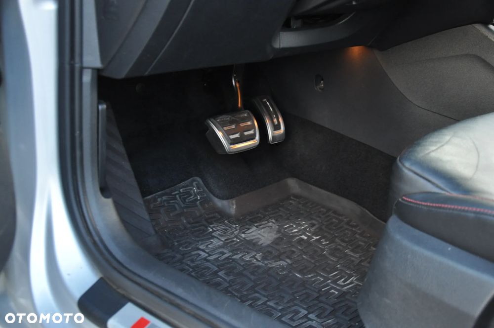 Skoda Octavia 2.0 TDI RS DSG EU6 - 18