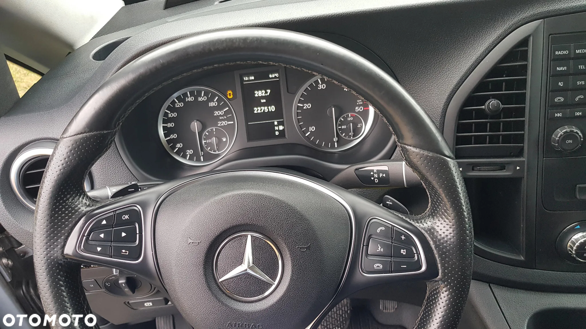 Mercedes-Benz VITO - 8