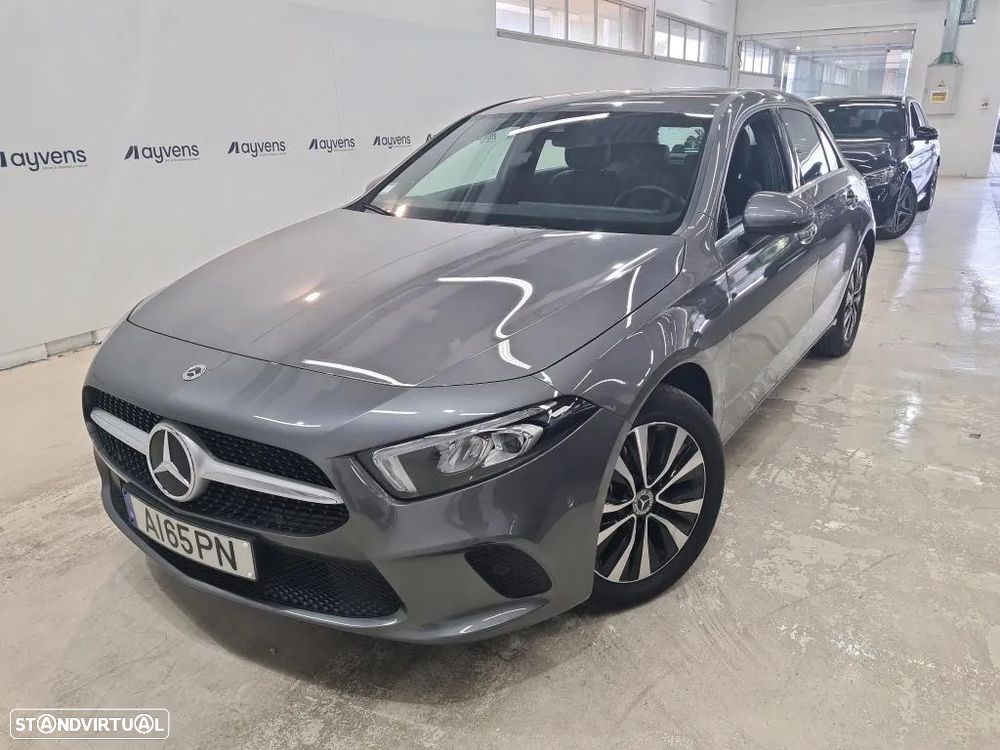 Mercedes-Benz A 250 e Style Plus - 1