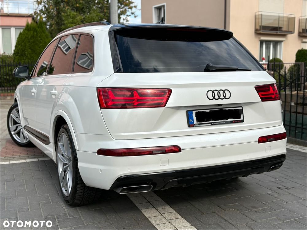 Audi Q7 3.0 TDI Quattro Tiptr - 23