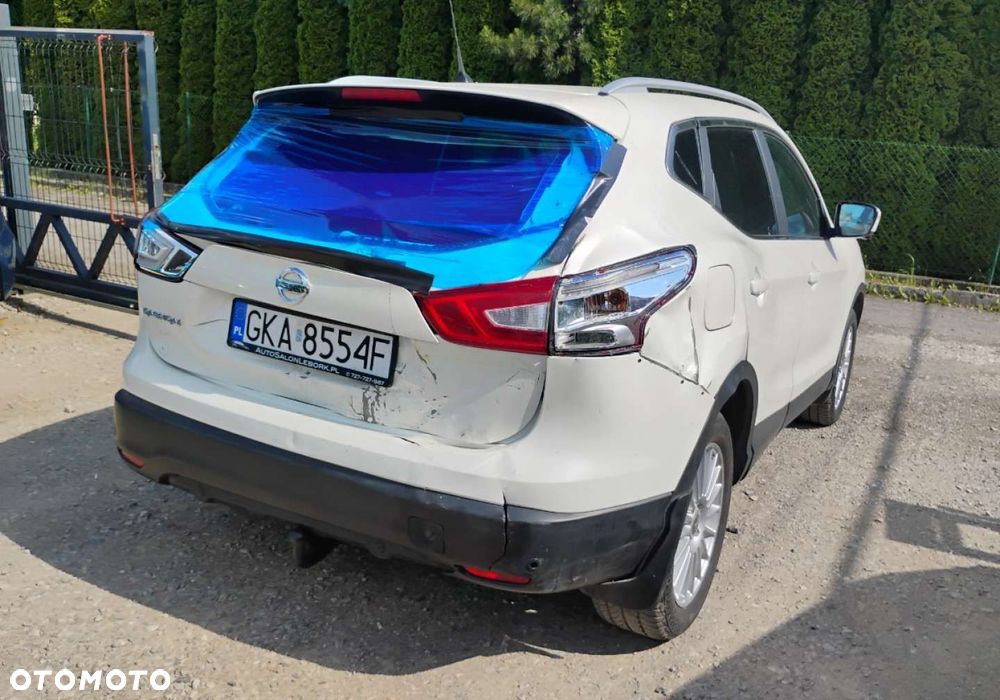 Nissan Qashqai - 4