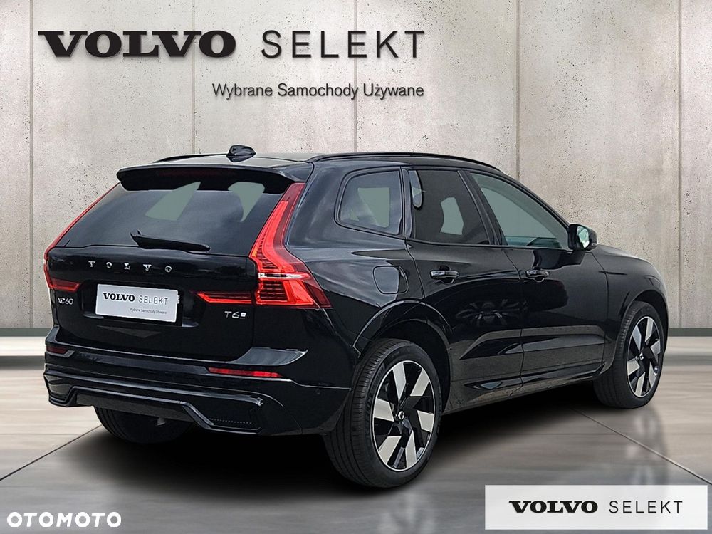 Volvo XC 60 T6 AWD Plug-in Hybrid Plus Dark - 6