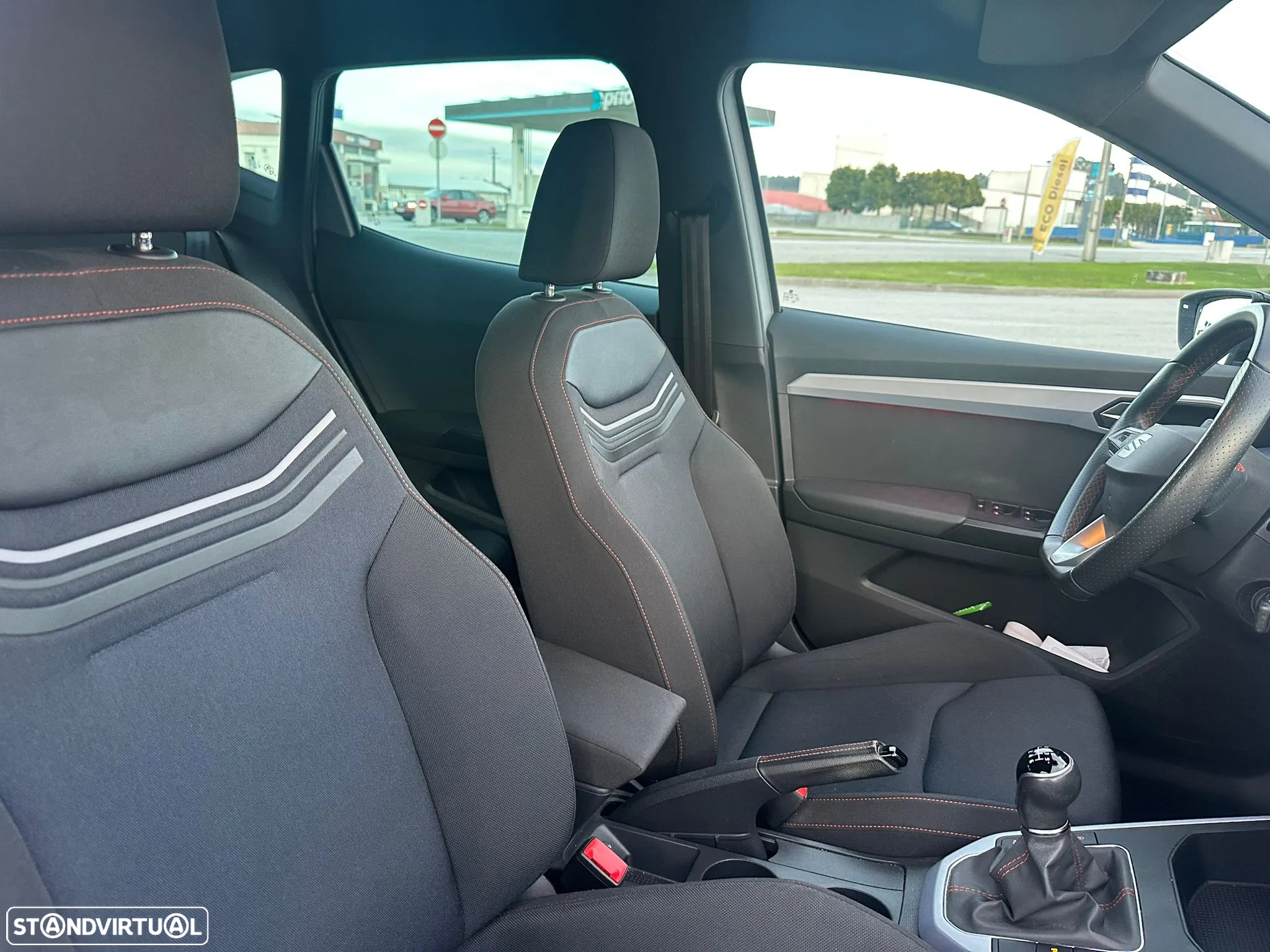 SEAT Arona 1.0 TSI FR - 5