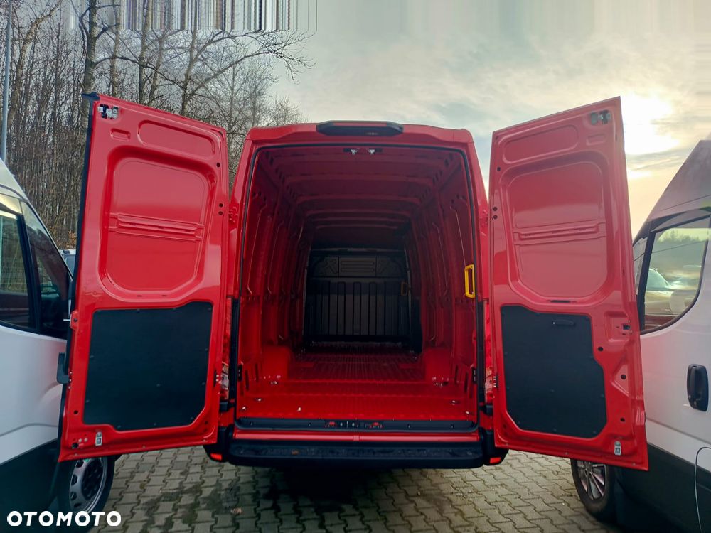 Iveco Daily / Pewny partner w biznesie ! - 10