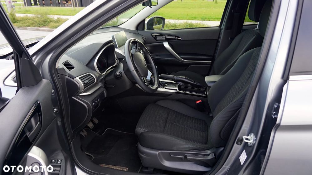 Mitsubishi Eclipse Cross 1.5 T Intense - 2
