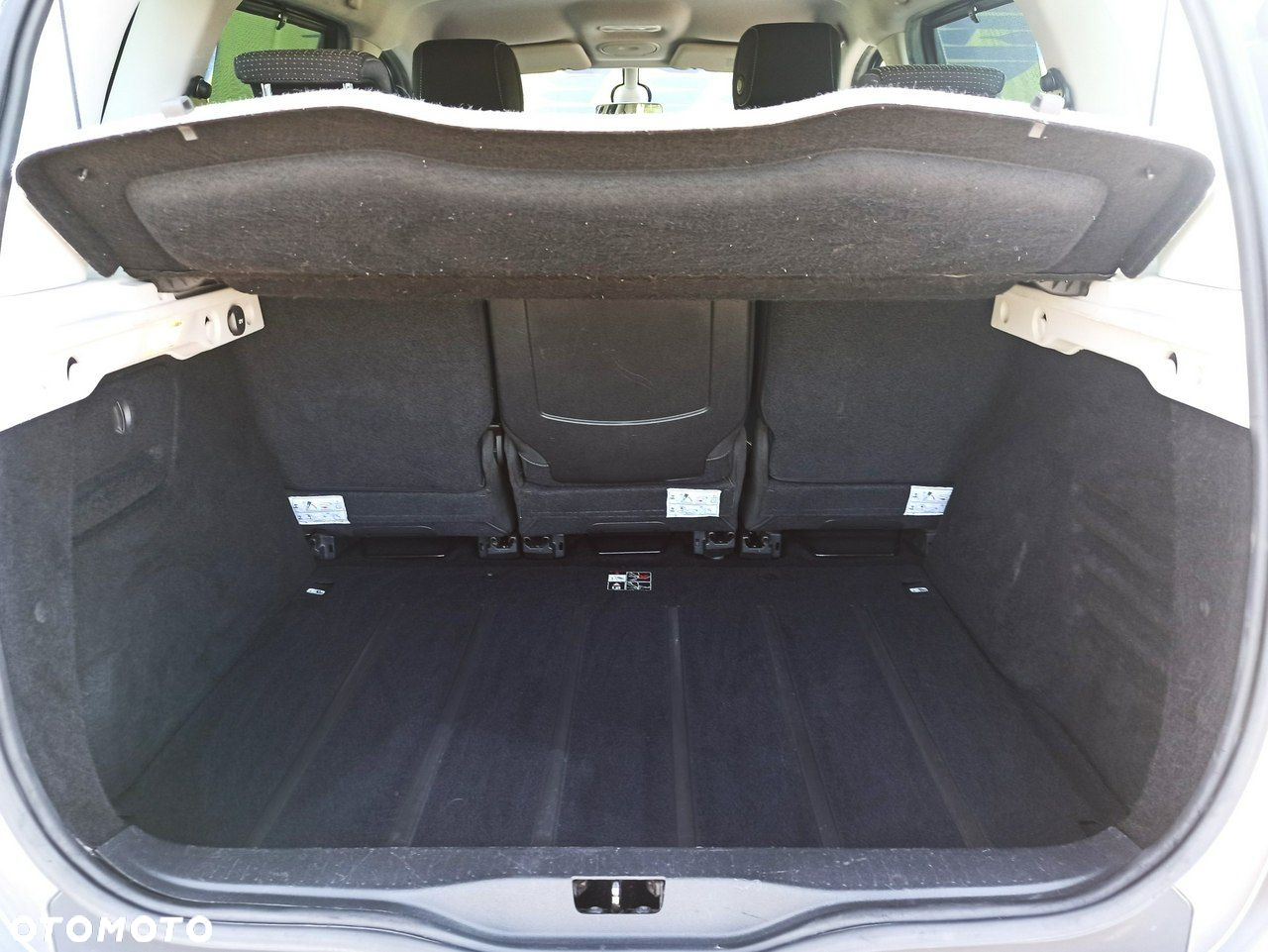 Renault Scenic 1.4 16V TCE Expression - 9