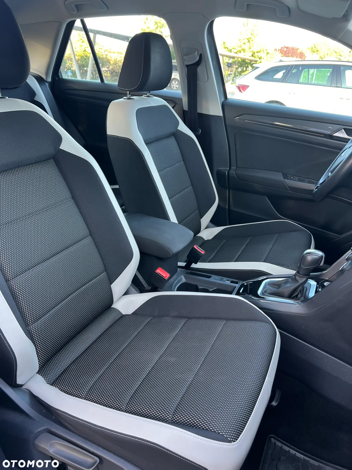 Volkswagen T-Roc 1.5 TSI ACT Premium DSG - 6