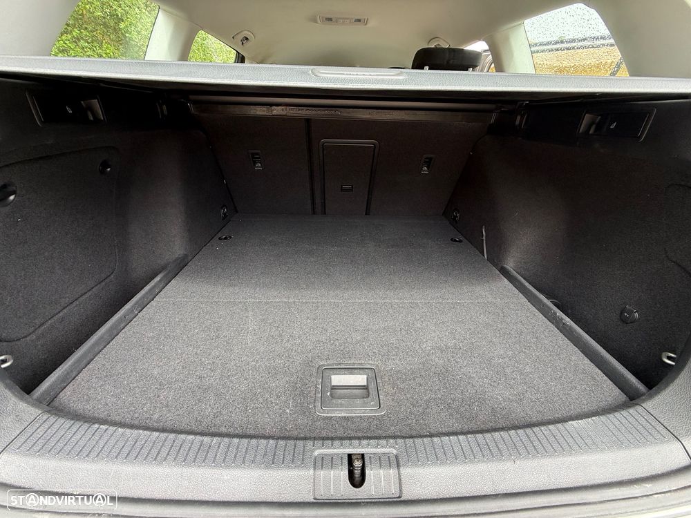 VW Golf Variant 1.6 TDi Confortline - 10