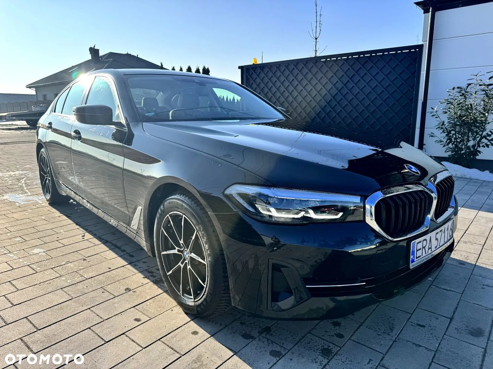 BMW Seria 5 520d Sport Line sport - 4