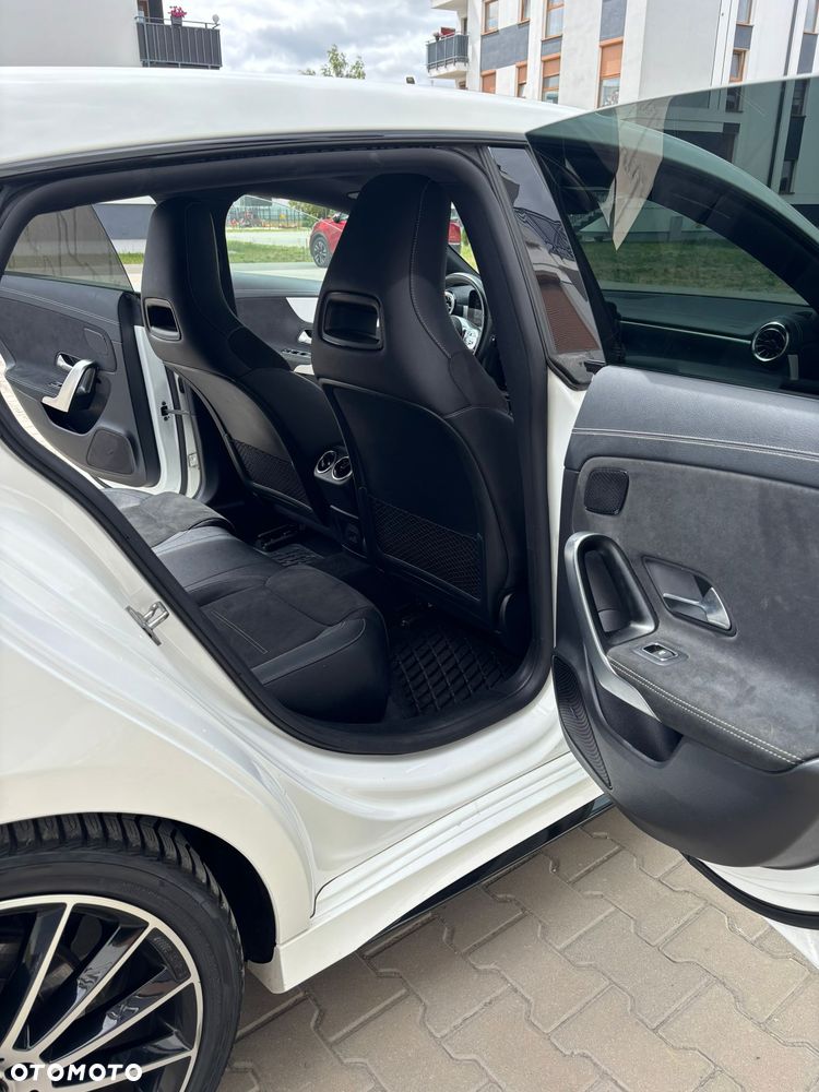 Mercedes-Benz CLA 200 d 4-Matic AMG Line 8G-DCT - 10