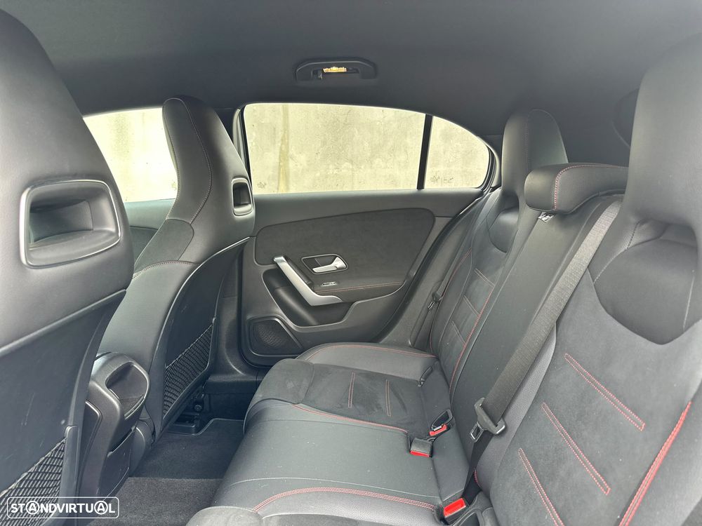 Mercedes-Benz A 180 d AMG Line Aut. - 34