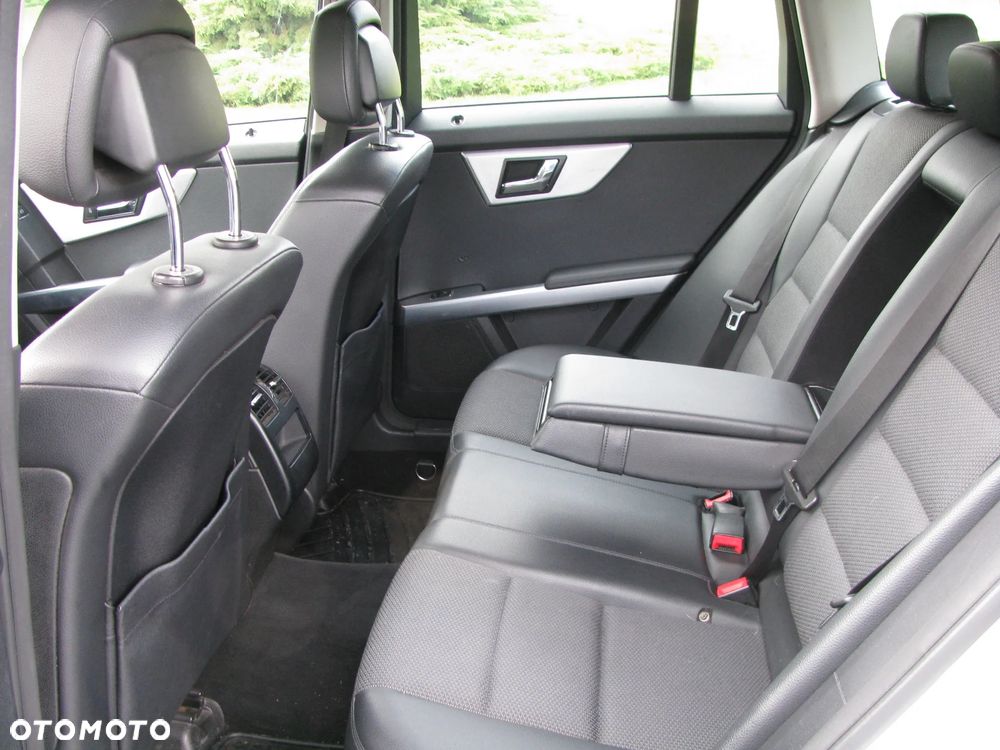 Mercedes-Benz GLK 220 CDI 4Matic (BlueEFFICIENCY) 7G-TRONIC - 7