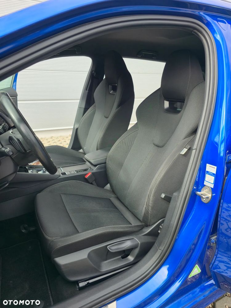 Skoda Octavia 2.0 TDI DSG Sportline - 18