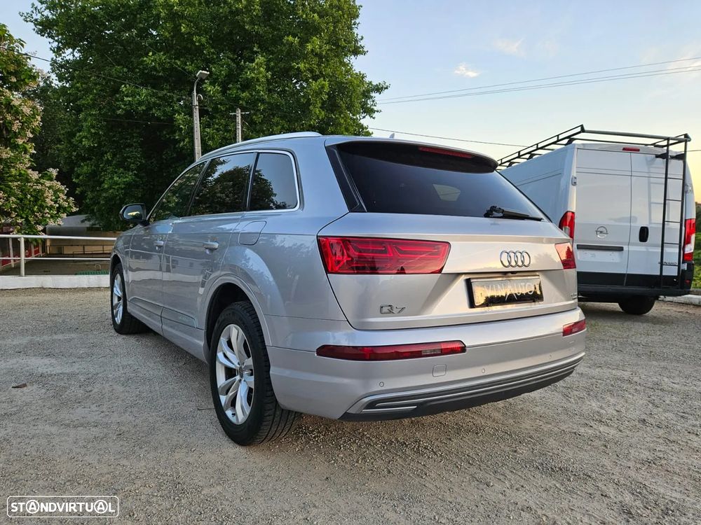 Audi Q7 - 5