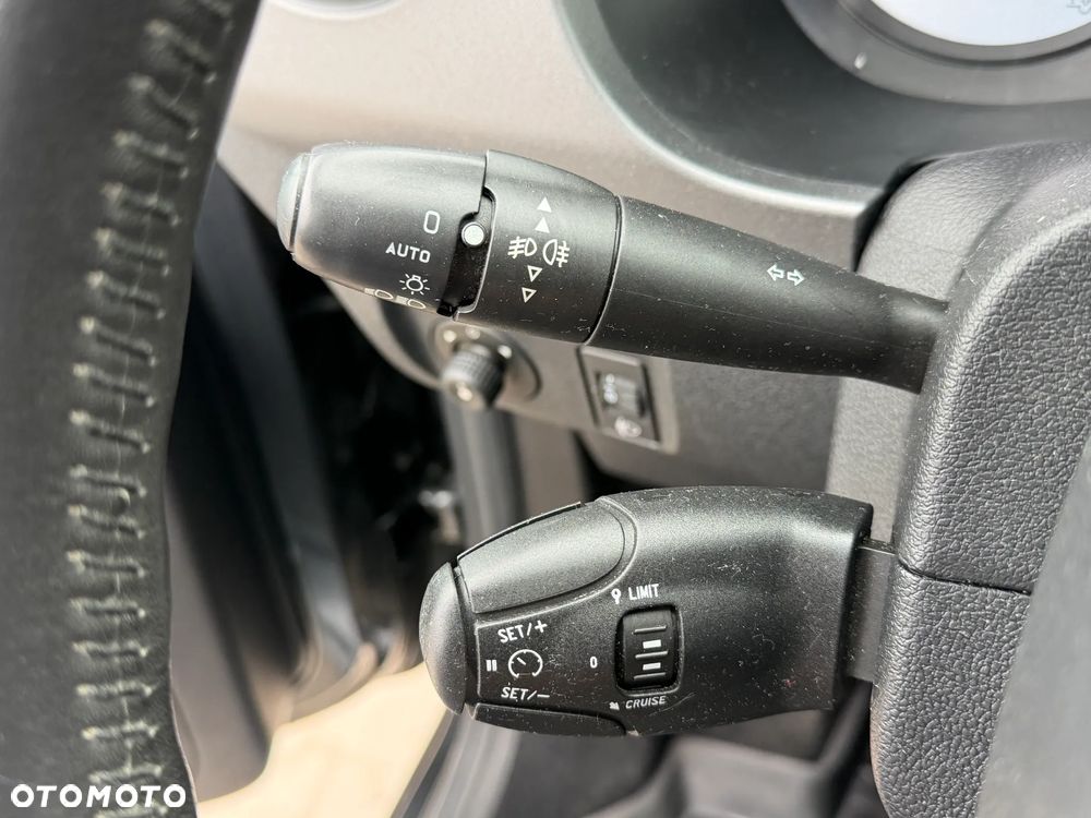 Citroën Berlingo Multispace PureTech 110 SELECTION - 27