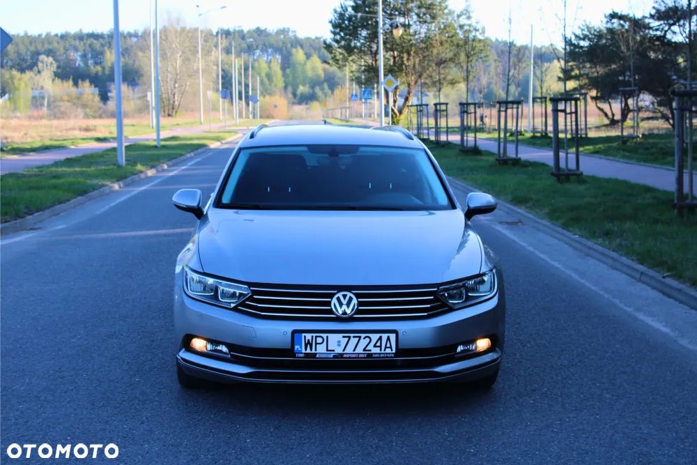 Volkswagen Passat 2.0 TDI (BlueMotion Technology) DSG Comfortline - 2