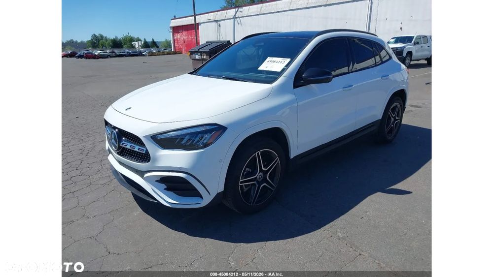 Mercedes-Benz GLA 250 4Matic 8G-DCT AMG Line - 3