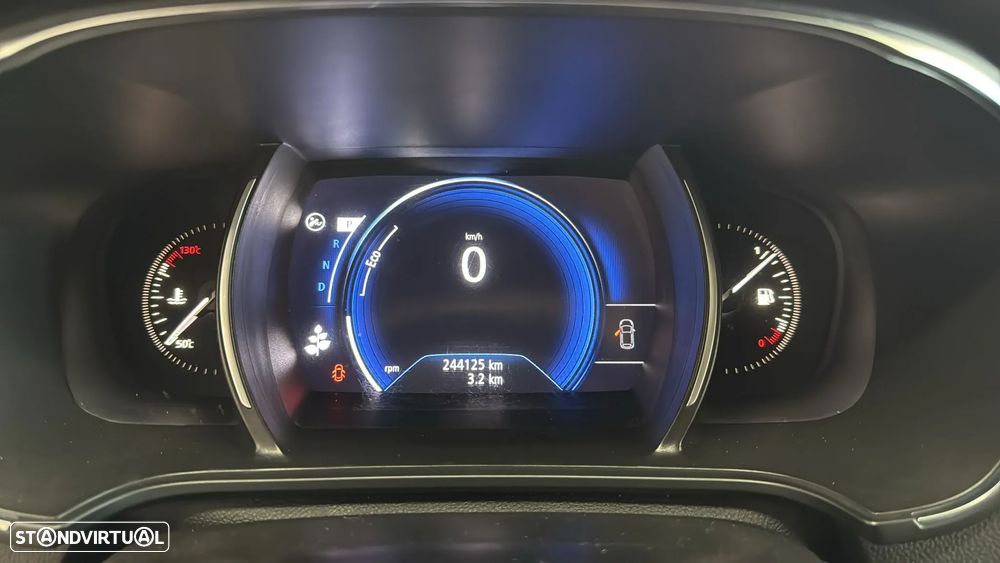 Renault Mégane BLUE dCi 115 EDC BUSINESS EDITION - 6