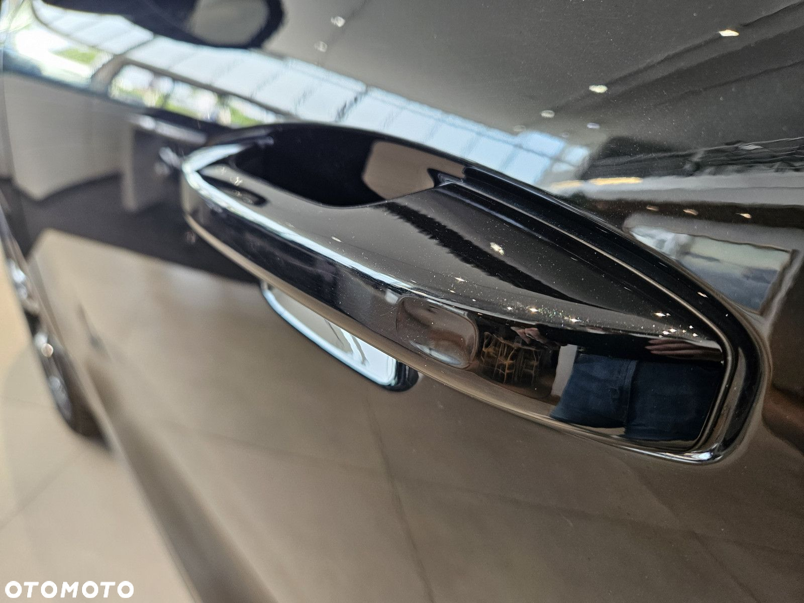 Volvo XC 40 - 25