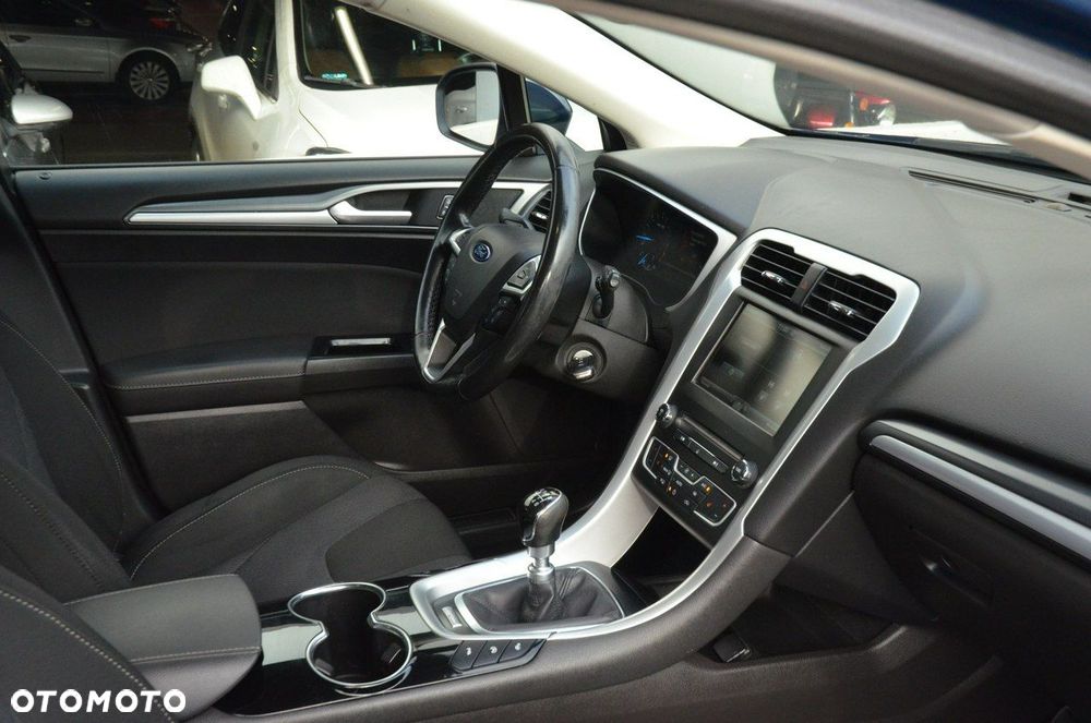 Ford Mondeo 2.0 EcoBlue Titanium - 18