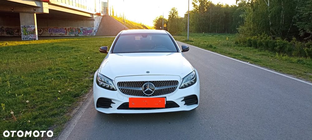 Mercedes-Benz Klasa C 300 T 9G-TRONIC AMG Line - 2