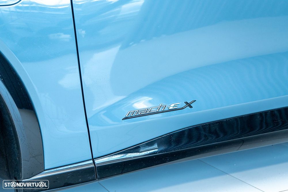 Ford Mustang Mach-E 98.7 kWh Premium - 11