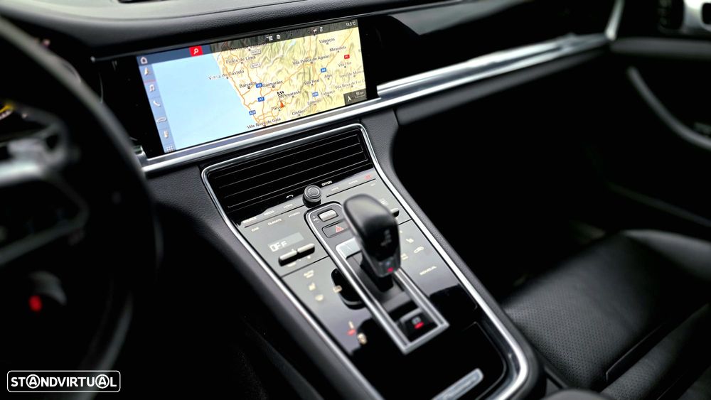 Porsche Panamera Sport Turismo - 9