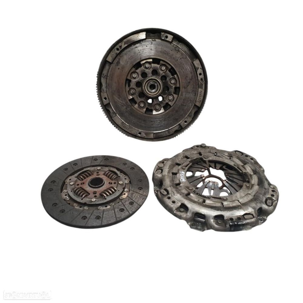 KIT DE EMBRAIAGEM MERCEDES-BENZ CLASE CLC BM 203 - 1